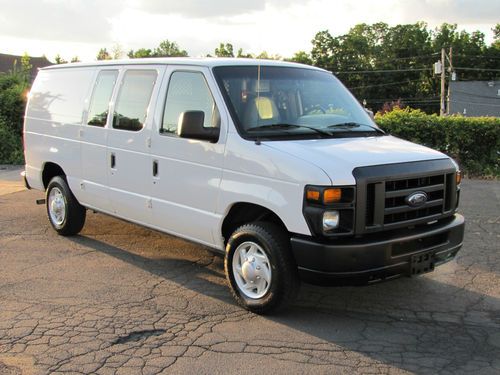Ford e-150 cargo van!!! power all, cruise control, one owner!!! autocheck report