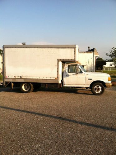 1989 f-350 diesel 7.3 l boxtruck  run&amp;drives  lots of life left