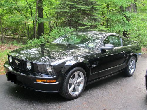 Purchase Used 2006 Ford Mustang Gt V8 5 Speed Black With