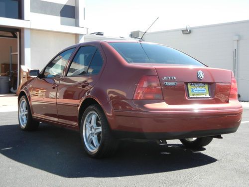 1999 jetta gl, great 1st car, excellent condition, custom wheels