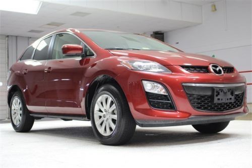I sport suv 2.5l cd cloth fwd power steering 4-wheel disc brakes a/c abs