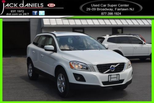 2010 volvo xc60 3.2 limited lifetime pwrtrain warranty call or text 2013768510