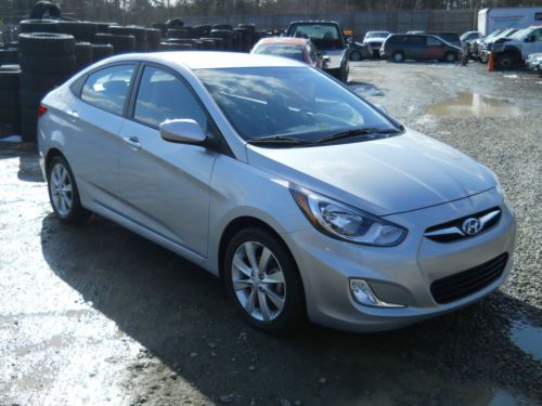 2012 hyundai accent gls sedan 4-door 1.6l / automatic / with only 25,511 miles