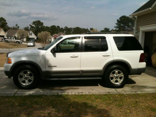 2002 ford explorer xlt 4wd- one owner clean