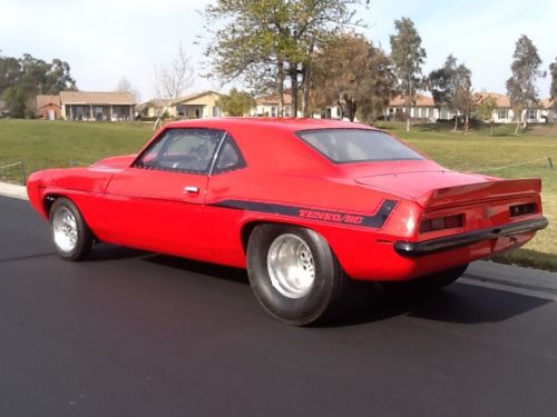 Red, 1969, race car good condition