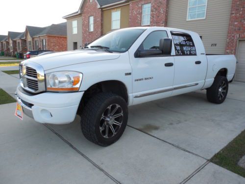 2006 dodge ram 1500 laramie extended crew cab pickup 4-door 5.7l