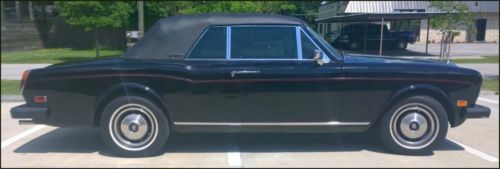 1982 1982 rolls royce corniche convertible dbl black on burgundy no reserve