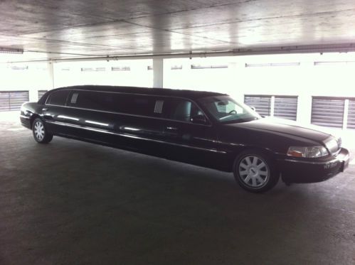 120&#039; stretch limousine, town car, krystal, up to 10 pass, black in black, 2005