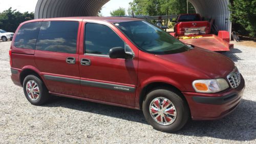 Cheap running and driving chevrolet venture nice van for the $$$ priced to sell