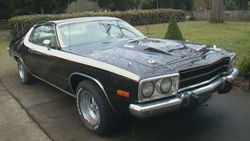 1973 plymouth roadrunner 2 dr coupe all  original&amp; excellent  new paint classic
