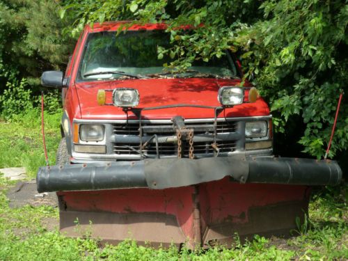Chevy k2500 4x4 with boss v plow truck mechanic special