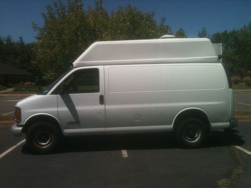 Buy new chevy express cargo van high 