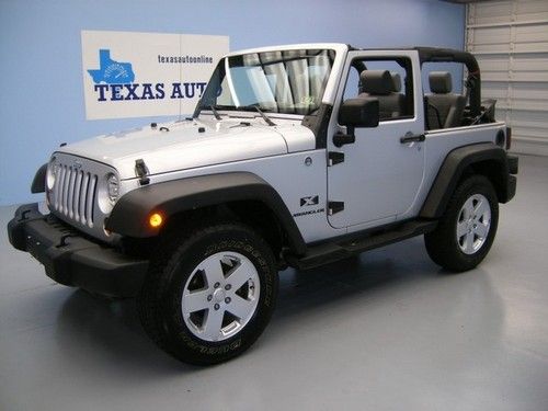 We finance!!!  2008 jeep wrangler x 4x4 soft top 6-speed a/c tow cd 18 rims!!