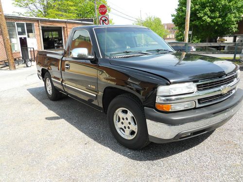 2002 black chevy silverado 1500 reg cab-77k-roller-parts truck