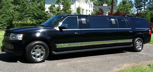 2007 lincoln navigator 82" limousine ceo mobile office stretch limo rare!!