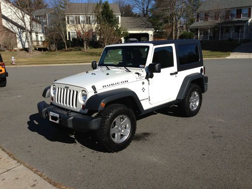 2010 jeep wrangler rubicon sport utility 2-door 3.8l - low mileage!!!