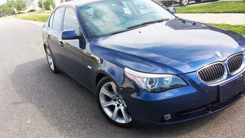 Exceptional 2007 bmw 550i, loaded with options, must see showroom condition