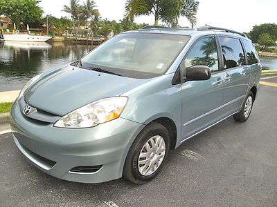 07 toyota sienna ce*1 owner*very well kept*no smoker*7 pass*x-nice*vacation now