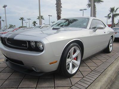 Srt 6.1 hemi v8 automatic silver brembo brakes clean carfax certified financing