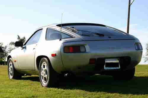 Buy Used 1980 Porsche 928 Low Miles Silver With Pasha