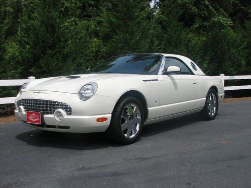 2003 ford thunderbird deluxe roadster, very low miles