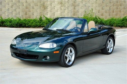 2002 mazda miata ls convertible / 6 speed / 2 owners / low miles / very clean