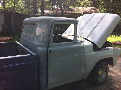 1959 ford f100 1300.00 miles