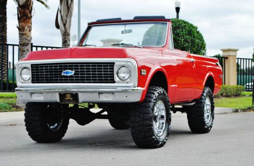 Absolutely beautiful 1970 chevrolet k5 blazer convertible just 28,359 miles wow.
