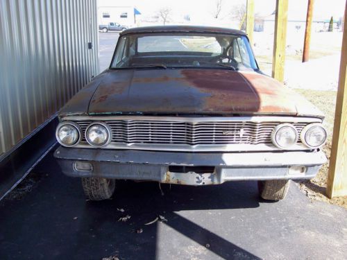 1964 ford galaxie 500 - good start for your restoration - no motor - no tranny