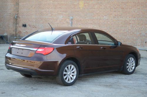 2012 chrysler 200 salvage no reserve 4-door sedan focus cruze