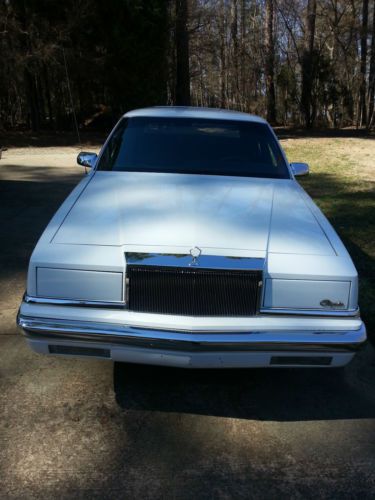 1990 chrysler new yorker fifth avenue sedan 4-door 3.3l