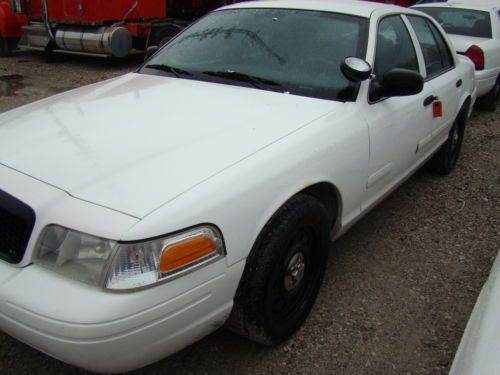 2007 ford crown victoria police interceptor sedan 4-door 4.6l