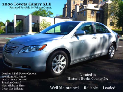 Toyota camry xle v6 with new michelin tires, leather, jbl audio, must see