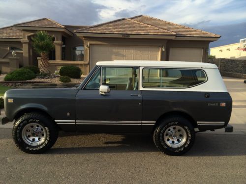 1976 international scout ii,a/c, low reserve, like a early bronco, really nice