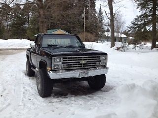 Black, mud truck, woods truck, stepside, chevy, pickup