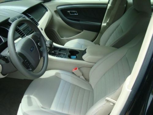 2011 ford taurus se