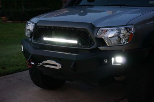 2014 toyota tacoma doublecab-----4wd-----4x4-----lifted-----lots of extras