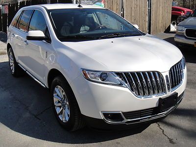 2011 lincoln mkx awd - rebuildable salvage title  **no reserve**