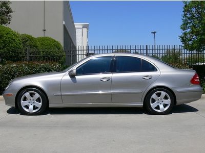 Low miles 2005 e500 lumbar support memory seats cd player moon roof