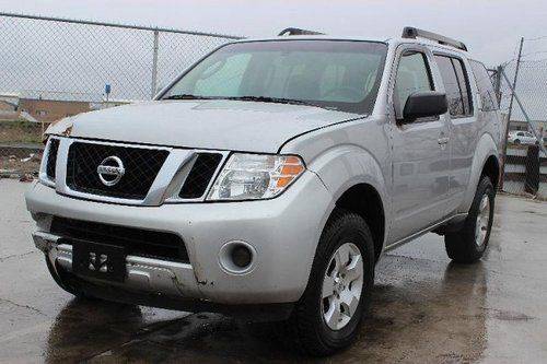 2008 nissan pathfinder 4wd salvage repairable rebuilder only 50k miles runs!!!!