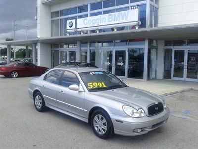 05' sonata gl, v6, super clean with almost new tires! runs and drives great!!!