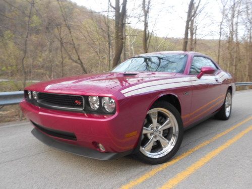 2010 dodge challenger r/t classic package furious fuchsia!!