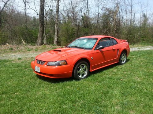 2004 ford mustang-competition orange, 5 speed- low miles!