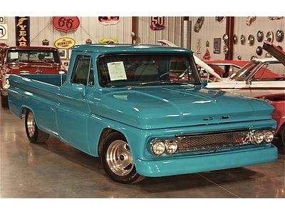 1965 chevrolet c10 pick up, beautiful teal color, shaved door handles, amazing!