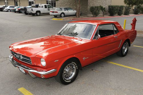 4 speed with ac ! 1965 ford mustang 289 - looks great ! runs even better !