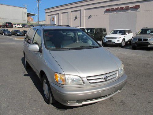 2002 toyota sienna xle 122k miles. great condition. good michelin tires!