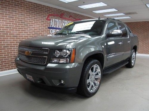 2011 chevrolet avalanche ltz 4x4 chrome wheels navigation tv warranty