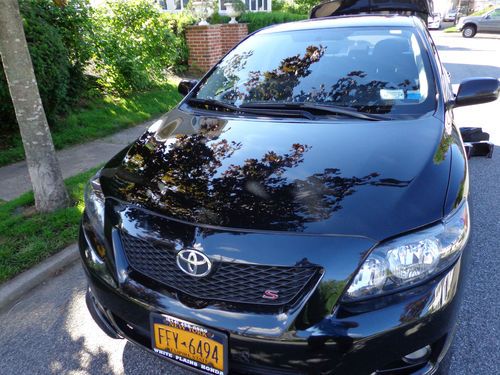 2010 toyota corolla s sedan 4-door 1.8l