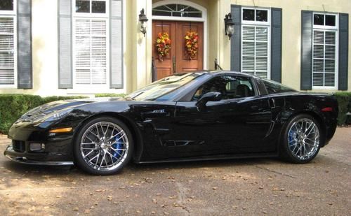 Corvette zr1 3zr, 2010 museum delivery, black on black, very low mileage.