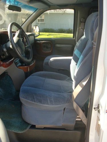 2000 chevy express 1500 mark iii conversion van